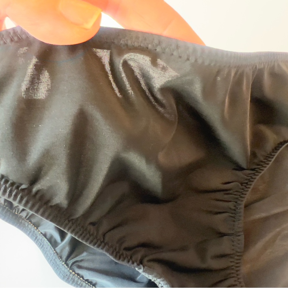 Luna Tuccini 2 Piece Swimsuit (with long sleeves) - Picture 7 of 10
